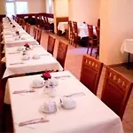 Atrium Charlottenburg Otel