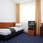 Atrium Charlottenburg 3*