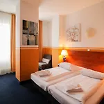 Otel Atrium Charlottenburg