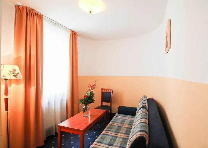 Atrium Charlottenburg 3*