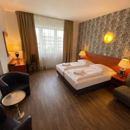 Atrium Charlottenburg Hotel 3*