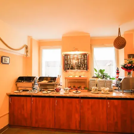 Hotel Atrium Charlottenburg 3*