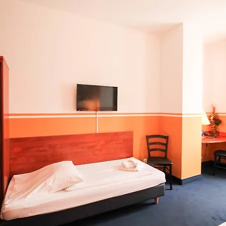 Atrium Charlottenburg Hotel 3*