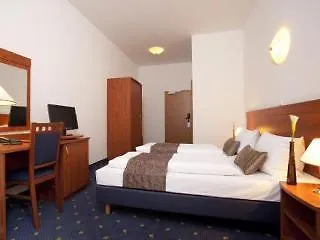 Atrium Charlottenburg 3*