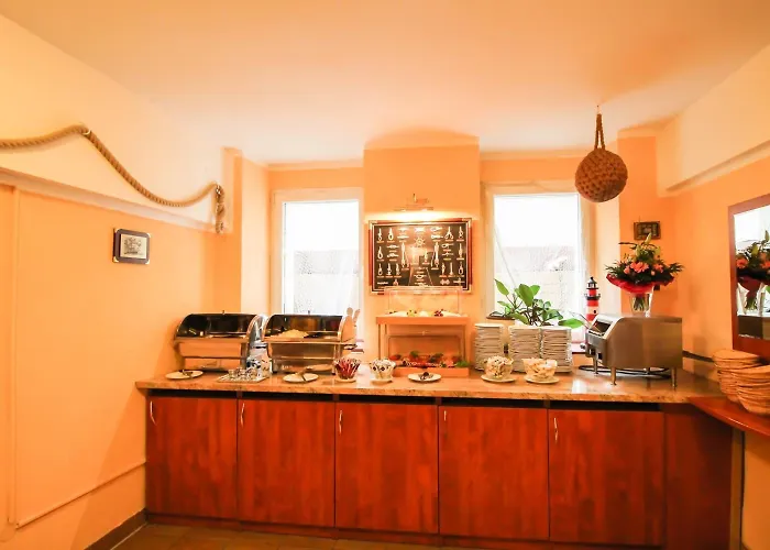 Hotel Atrium Charlottenburg 3*